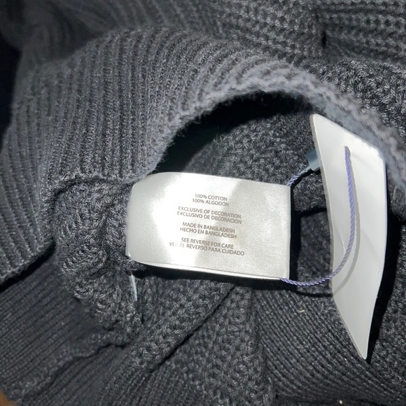 GAP Cardigan - Picture 3 of 3